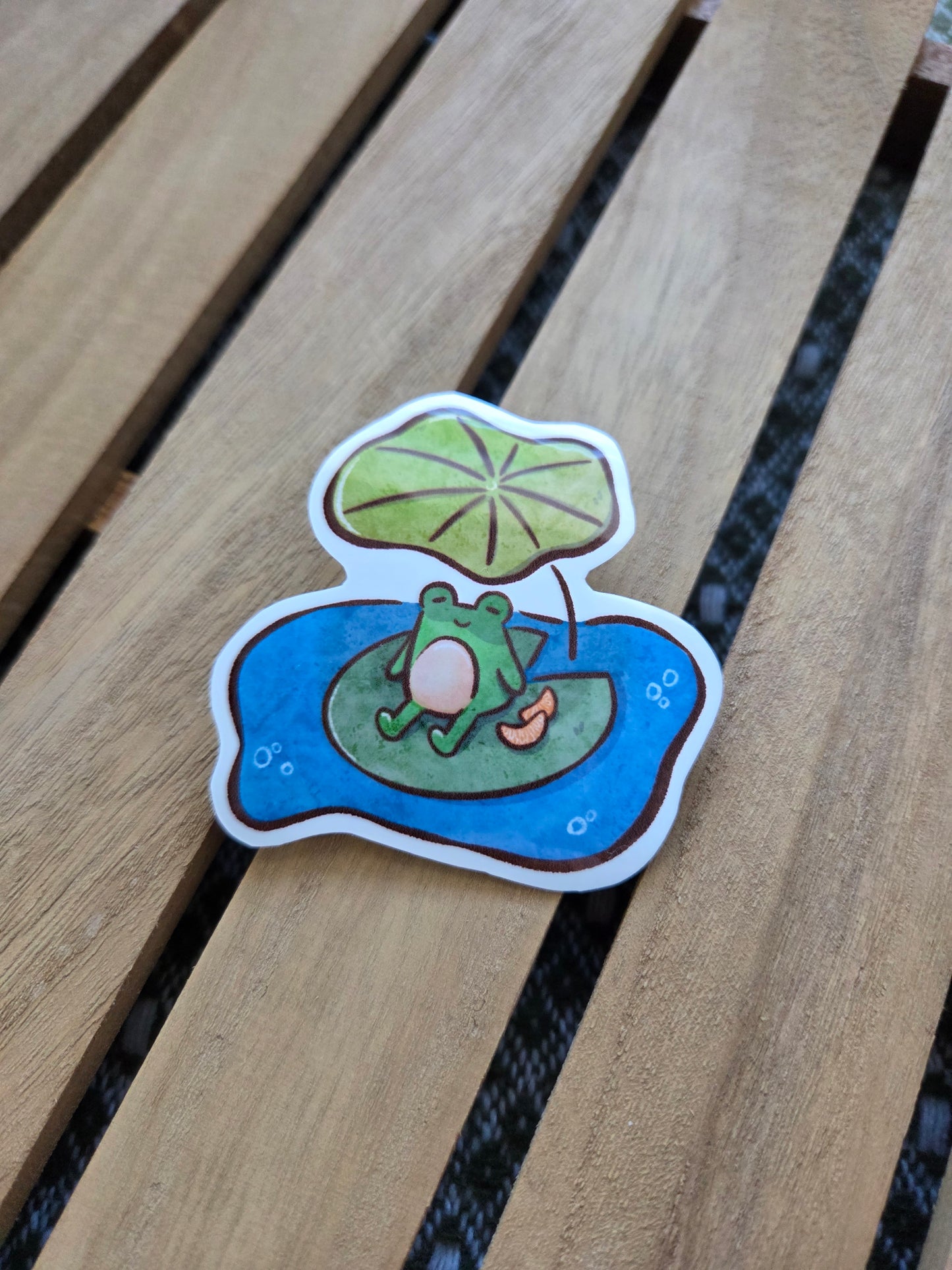 ☆ Chilling Frog Sticker