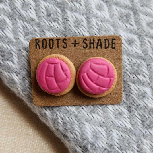 Concha Love Handmade Polymer Clay Stud Earrings